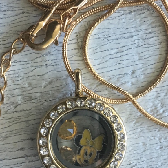 Small Gold plated Mikey Memory Locket - Picture 3 of 3